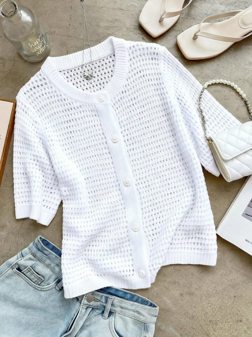 White Casual Knit Women's Short Sleeve Cardigan with Buttons - Picture 9 of 10